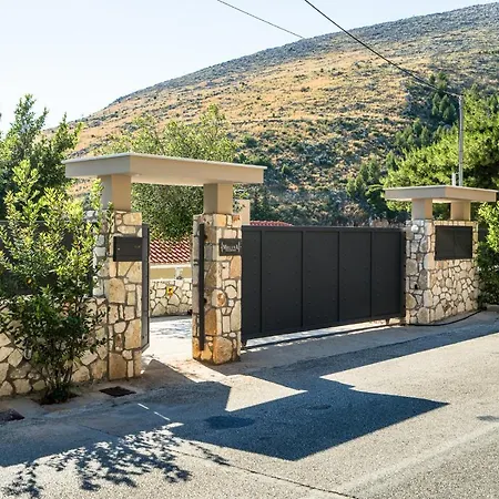 Melina Sea View Апартаменты *