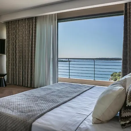 Melina Sea View Апартаменты