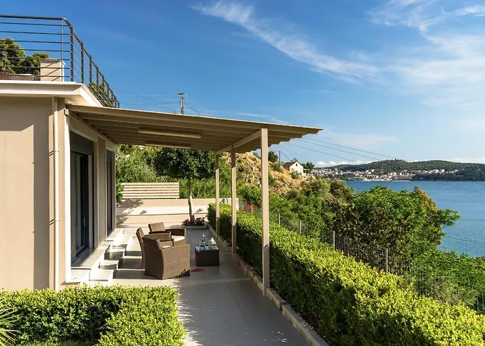 Melina Sea View
